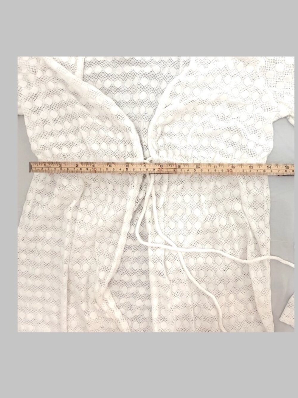 Jantzen Long Sleeve White Eyelet Tie-Front Swim Cover-Up - Size Small (Est) - Picture 10 of 12